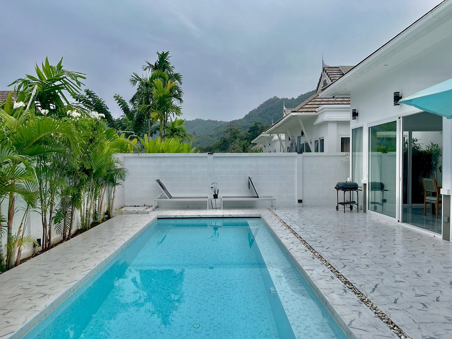 Kamala Garden View Villas